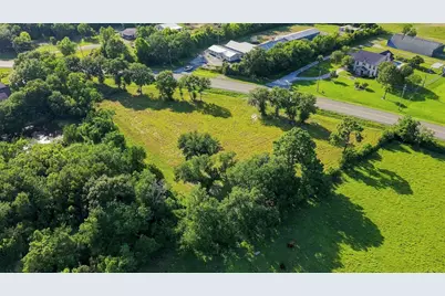 6255 Main Street, Hitchcock, TX 77563 - Photo 19
