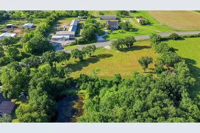 6255 Main Street, Hitchcock, TX 77563 - Photo 17