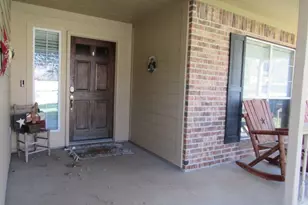 2411 Cheyenne Dr, Brenham, TX 77833 - Photo 9