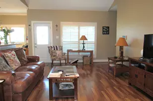 2411 Cheyenne Dr, Brenham, TX 77833 - Photo 11