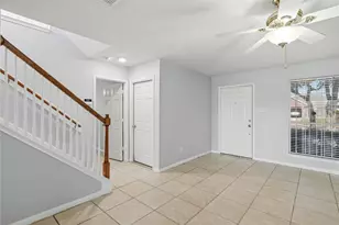 7027 Waveland Dr, Houston, TX 77072 - Photo 5