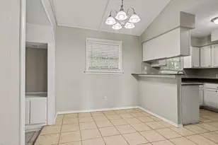 722 N Fall Creek Dr, Houston, TX 77336 - Photo 7