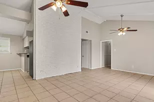722 N Fall Creek Dr, Houston, TX 77336 - Photo 19