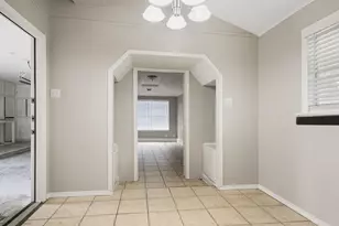 722 N Fall Creek Dr, Houston, TX 77336 - Photo 19