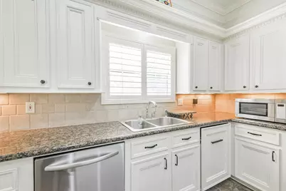 2806 Eagle Creek Drive, Houston, TX 77345 - Photo 11