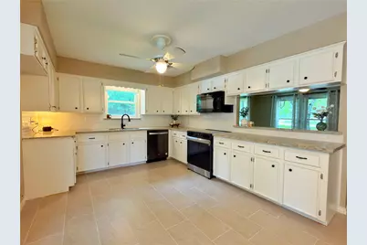 1806 Southwood Drive, Woodbranch, TX 77357 - Photo 7