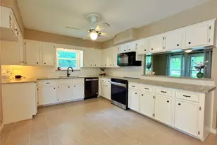 1806 Southwood Dr, Woodbranch, TX 77357 - Photo 7