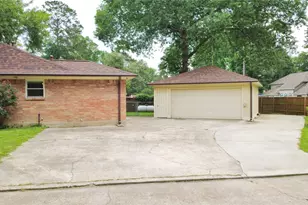 1806 Southwood Dr, Woodbranch, TX 77357 - Photo 19