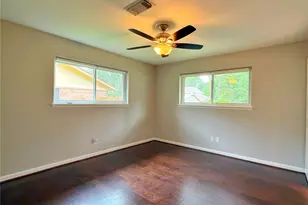 1806 Southwood Dr, Woodbranch, TX 77357 - Photo 9
