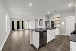 12737 Ermine St, Houston, TX 77047 - Photo 7