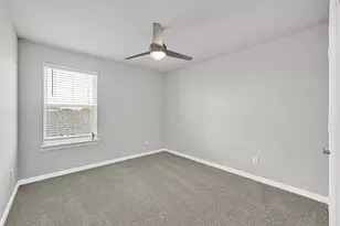 12737 Ermine St, Houston, TX 77047 - Photo 23