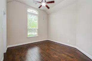 27610 Dalton Bluff Ct, Katy, TX 77494 - Photo 9