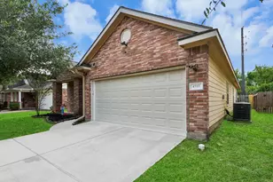 4315 Mount Vinson Way, Katy, TX 77449 - Photo 11