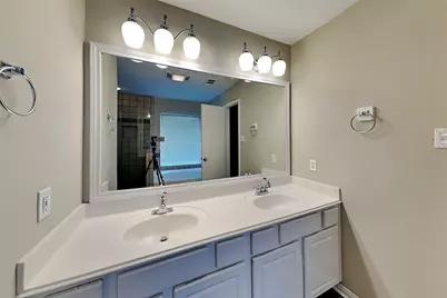 6630 Grant Drive, Richmond, TX 77469 - Photo 11