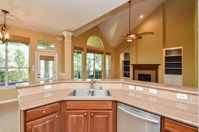 10 Renoir Trail, The Woodlands, TX 77382 - Photo 15