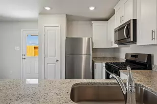 16475 Honeysuckle Hill Dr, Conroe, TX 77303 - Photo 11