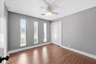838 Texas Ave, Port Neches, TX 77651 - Photo 21