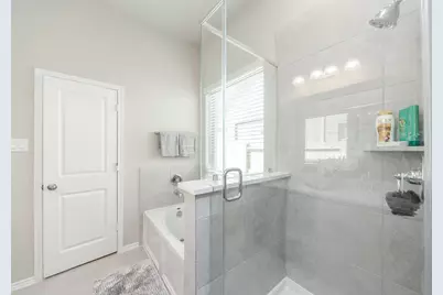 1915 Meadow Trail Drive, Missouri City, TX 77459 - Photo 17