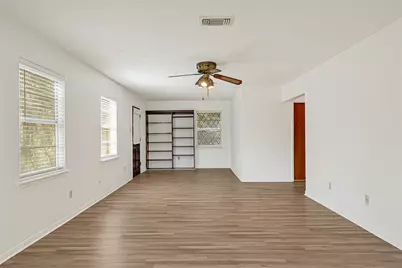 18121 Atkinson Lane, Conroe, TX 77384 - Photo 7