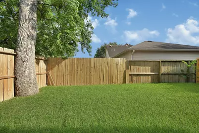 90 Burress Street #B, Houston, TX 77022 - Photo 29