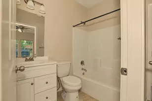1611 N Avenue R, Freeport, TX 77541 - Photo 7
