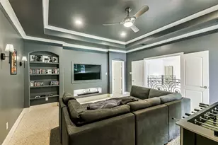 2502 Chimney Rock Rd, Houston, TX 77056 - Photo 33