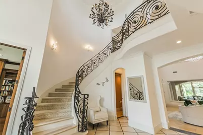 2502 Chimney Rock Road, Houston, TX 77056 - Photo 13