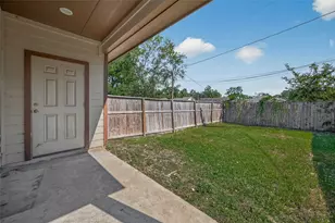 9306 Bean St, Houston, TX 77028 - Photo 25