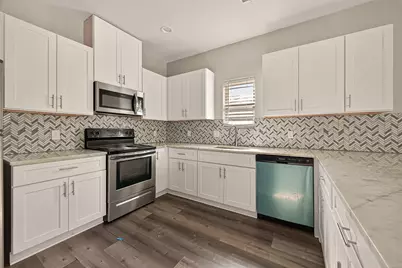 9306 Bean Street #A-B, Houston, TX 77028 - Photo 11