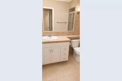 8642 Fredericksburg Road #303, San Antonio, TX 78240 - Photo 11