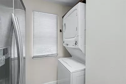 18800 Egret Bay Boulevard #609, Webster, TX 77058 - Photo 11