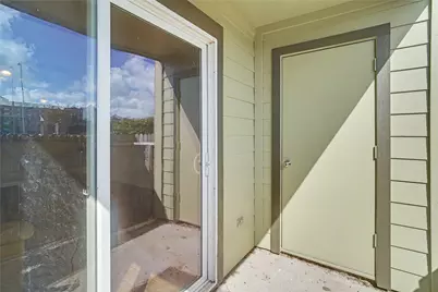 18800 Egret Bay Boulevard #609, Webster, TX 77058 - Photo 17
