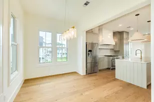 714 Vista Bella, Galveston, TX 77554 - Photo 23