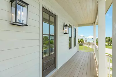 714 Vista Bella, Galveston, TX 77554 - Photo 13