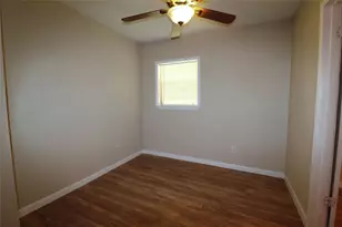 20 White Oak Dr, Huntsville, TX 77320 - Photo 17