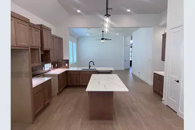 13218 Valley Orchard, Tomball, TX 77375 - Photo 3