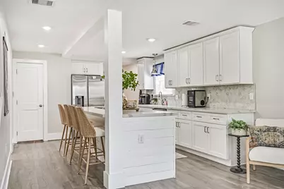 3010 Bernardo De Galvez Avenue, Galveston, TX 77550 - Photo 13