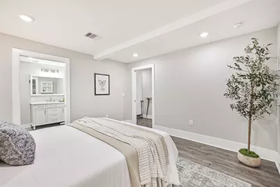 3010 Bernardo De Galvez Avenue, Galveston, TX 77550 - Photo 23