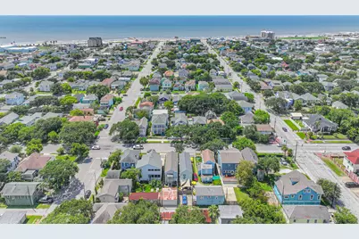 3010 Bernardo De Galvez Avenue, Galveston, TX 77550 - Photo 43