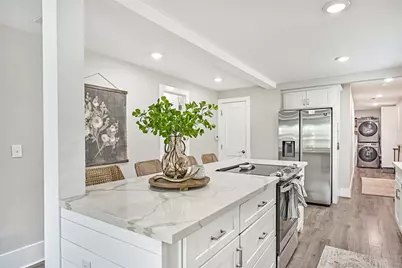 3010 Bernardo De Galvez Avenue, Galveston, TX 77550 - Photo 17