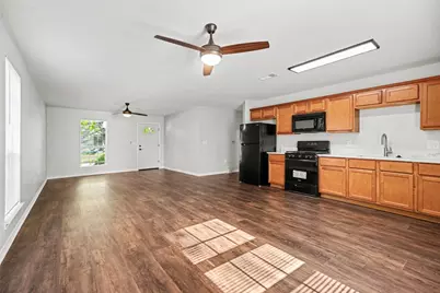 326 S Bell Drive, Texas City, TX 77591 - Photo 3