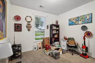 11326 Leitrim Way, Houston, TX 77047 - Photo 19