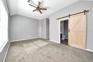 2335 Spring Hollow Dr, Baytown, TX 77521 - Photo 17