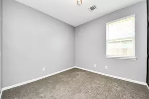 2335 Spring Hollow Dr, Baytown, TX 77521 - Photo 27