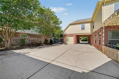 14611 Laurenwood Court, Humble, TX 77396 - Photo 35