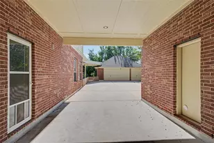 14611 Laurenwood Ct, Humble, TX 77396 - Photo 39