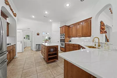 14611 Laurenwood Court, Humble, TX 77396 - Photo 11