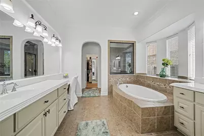 14611 Laurenwood Court, Humble, TX 77396 - Photo 19