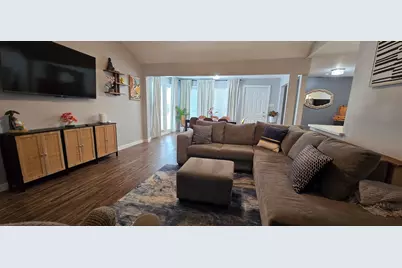 10614 Carlota Court, Houston, TX 77096 - Photo 7