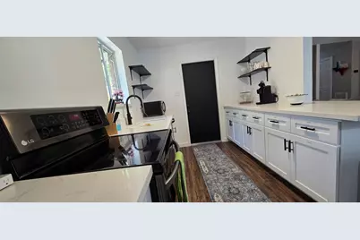 10614 Carlota Court, Houston, TX 77096 - Photo 17